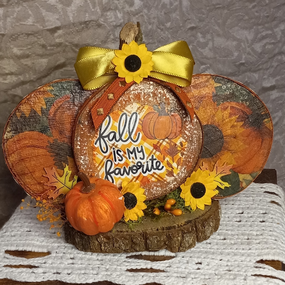 Fall Shelf Sitter